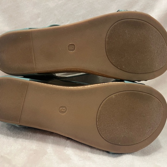 Very G Teal Wedge Sandals - Picture 5 of 5